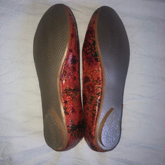 Flats - Picture 4 of 4